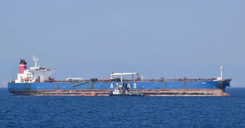 Захоплення танкера 