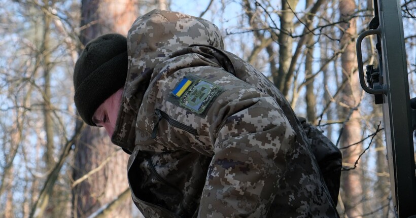 Ворогу вдалося зайти в Грабовське на Сумщині, але далі вийти не може - Демченко