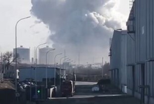 У Китаї стався вибух на сталеливарному заводі (відео)