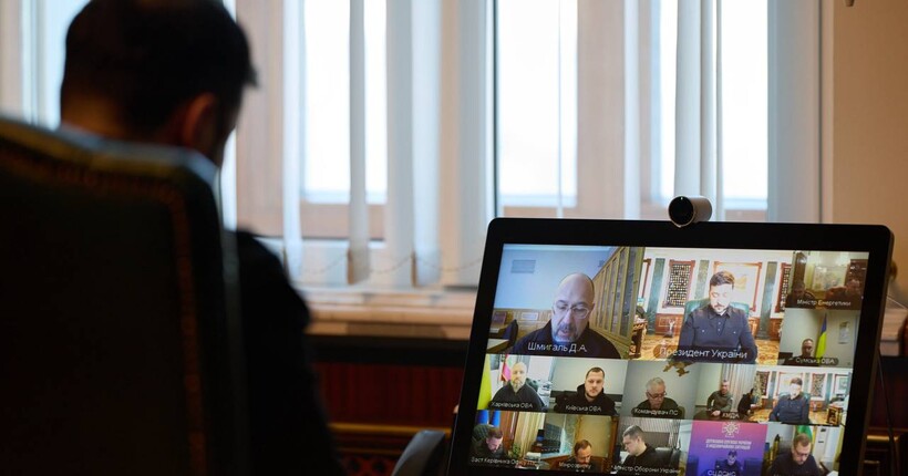 До відновлення енергосистеми Києва залучили додаткові бригади і держкомпанії: Зеленський провів енергетичний селектор