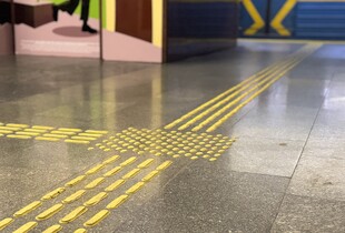 У Києві змінили рух поїздів метро через обстріли