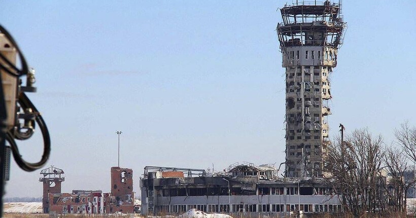 Зеленський вшанував подвиг захисників Донецького аеропорту