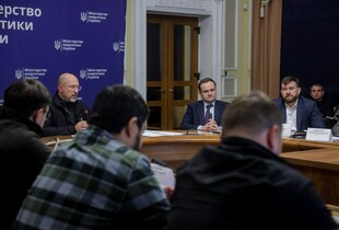 Київ може перейти до більш жорстких графіків відключення світла – Шмигаль