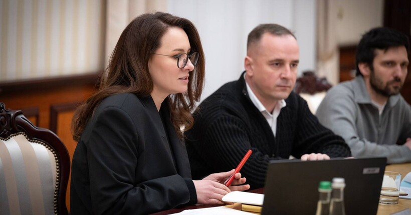 В Уряді оголосили про енергетичну підтримку ФОП: разові виплати на енергонезалежність і кредити під 0% на генератори і акумулятори