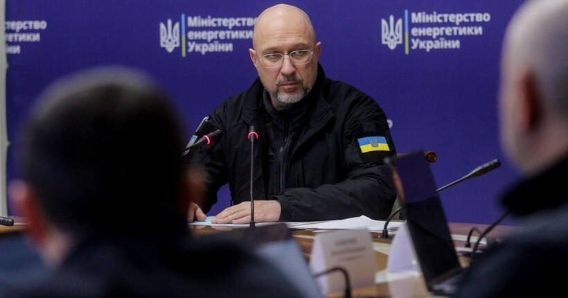 Шмигаль: Плануємо перейти до погодинних графіків відключень уже найближчими днями