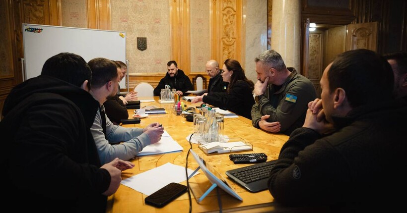 Славутич повністю знеструмило після російського обстрілу – ОВА