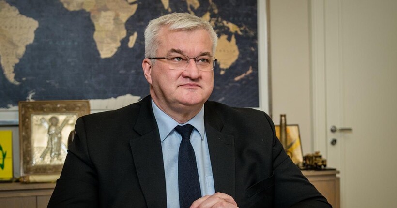 Угорщина не заслуговує знову опинитися на неправильному боці історії – Сибіга