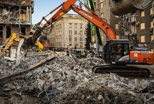 Росіяни ударами по Україні 