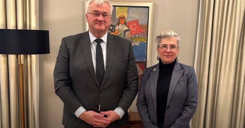 Сибіга прийняв пані посла Канади Наталку Цмоць: подробиці зустрічі