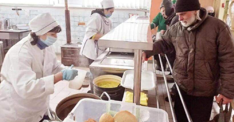 У Харкові щодня близько 58 тисяч людей отримують безкоштовне харчування – Терехов