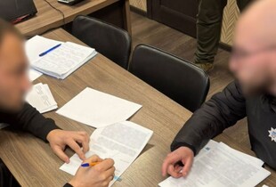 Дрова для потреб ЗСУ зі збитками у 7,5 млн грн: правоохоронці викрили посадовця КЕУ на Дніпропетровщині