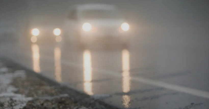 У Харківській і Полтавській областях обмежили рух транспорту по трасах через негоду