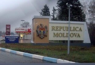 На кордоні з Молдовою не пропускають транспорт: 