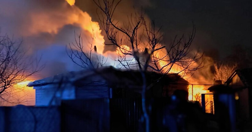 Внаслідок атаки рф на Сумщину пошкоджено багатоповерхівки