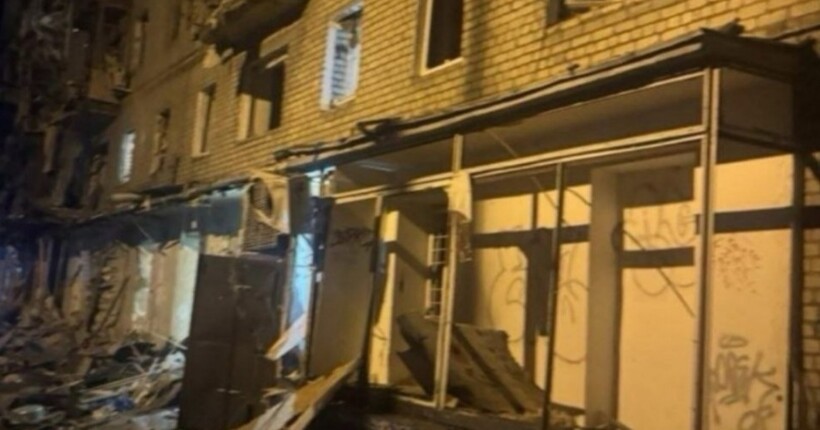 Запоріжжя знову під ударом: російський дрон пошкодив багатоповерхівку