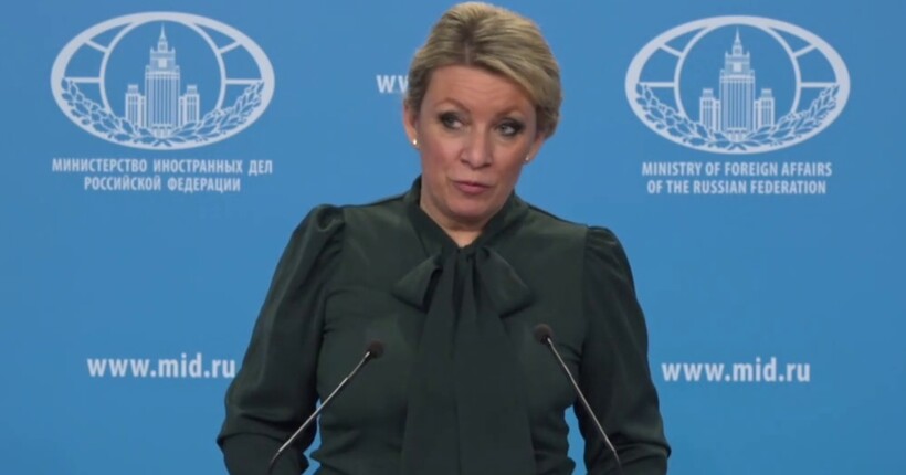 Посолка ЄС різко відповіла Захаровій після її скандального допису
