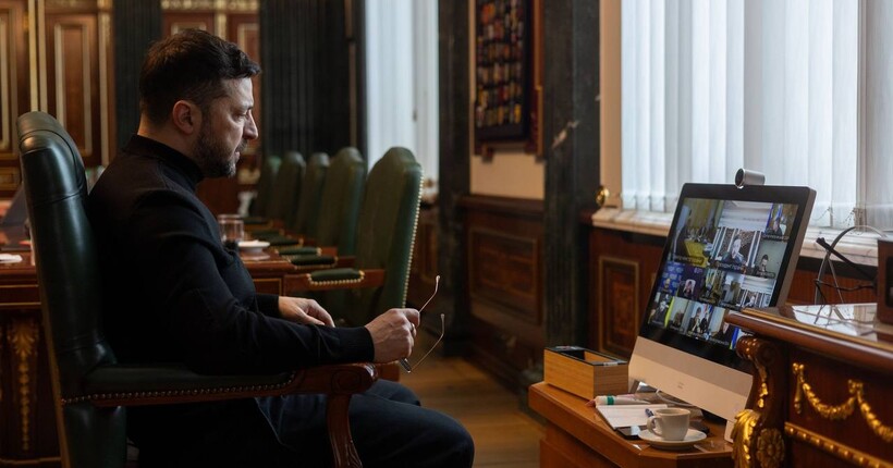 Зеленський провів селектор: обговорювались незадовільна робота ППО, удари по залізниці і ситуація в енергосистемі