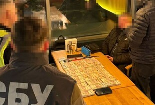 Правоохоронці викрили посадовця КМДА, який вимагав 