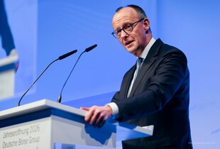 ЄС завжди готовий до переговорів з рф, але без паралельних каналів зв'язку - Мерц