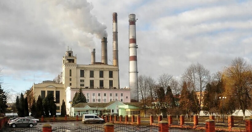 Масована атака на Львівщину: росія вдарила по енергетиці, відключень може стати більше