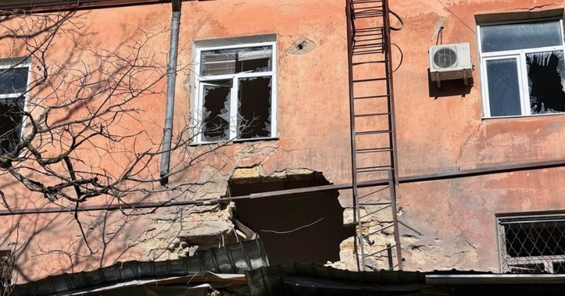 Дев'ятеро людей зазнали поранень через обстріли агресора на Херсонщині