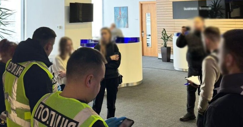 У Києві викрили схему незаконного переправлення іноземців до України