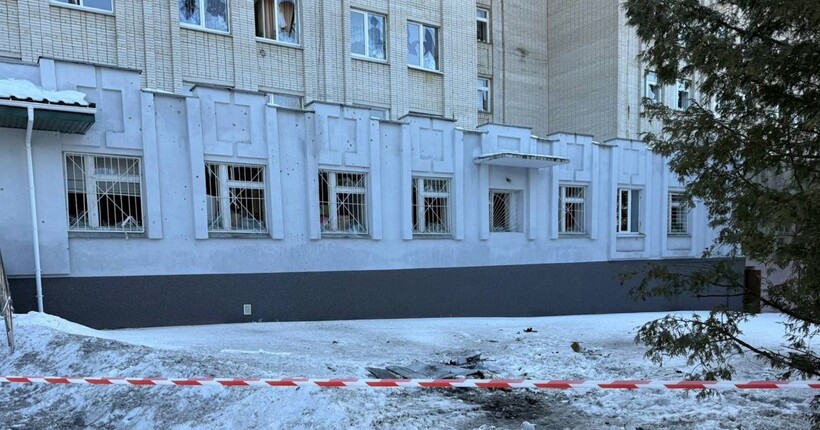 Росіяни атакували дитячу лікарню в Сумах двома ударними дронами