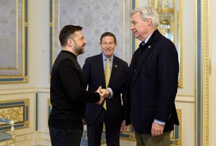 Зеленський провів зустріч із сенаторами США Блюменталем і Вайтгаузом: про що домовились