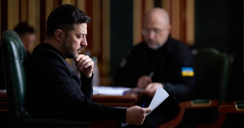 Зеленський доручив посилити захист енергетики та прискорити постачання ракет для ППО