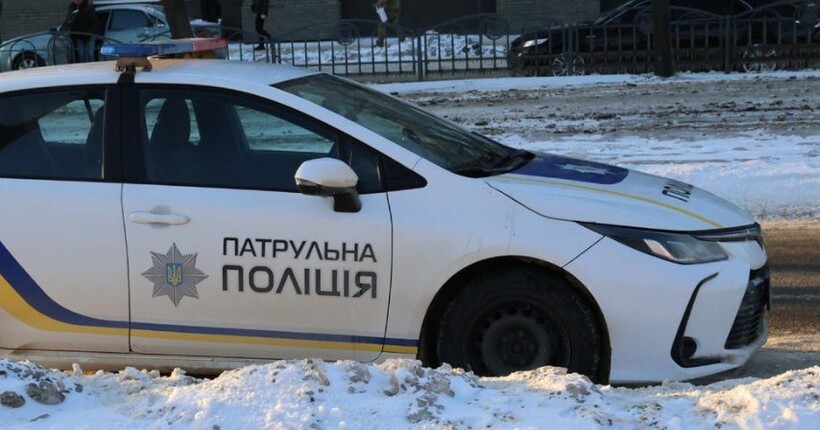 У Харкові службовець ТЦК побив жінку, яка знімала на телефон дії групи оповіщення: яка реакція правоохоронців