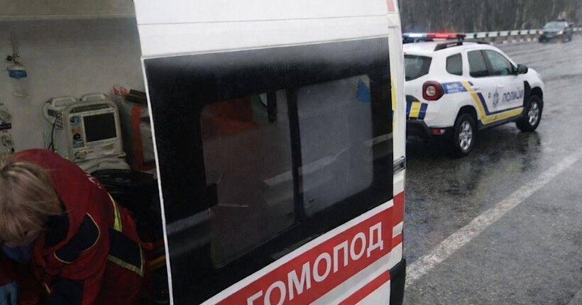 У Дніпрі повідомили підозру лікарям, які прооперували дитині не ту руку