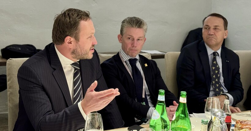 Естонія згодна на розміщення ядерної зброї НАТО у своїй країні