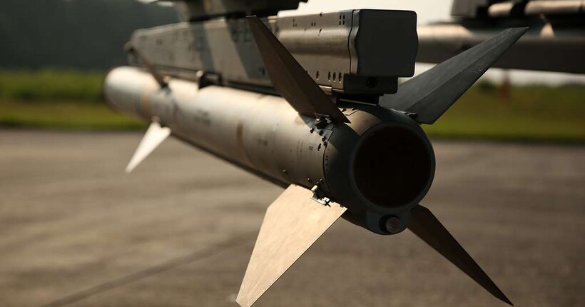 Україна отримає нову партію ракет AIM для захисту від 