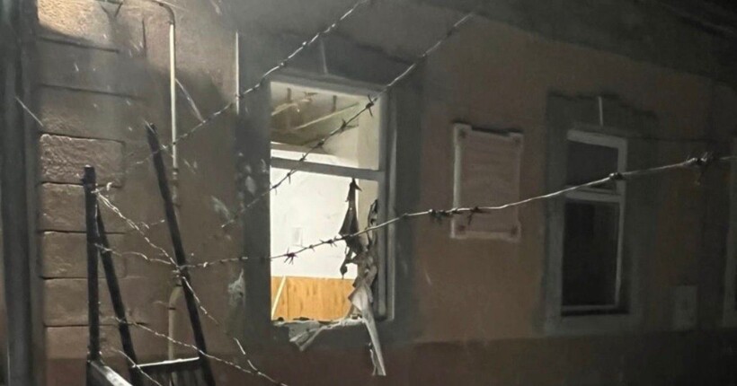 На Прикарпатті у приміщенні ТЦК стався вибух: що відомо