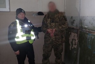 У Києві військовослужбовець у СЗЧ у нетверезому стані ножем поранив двох людей: подробиці інциденту