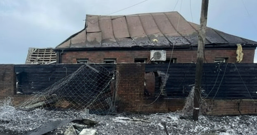 Росіяни вдарили двома авіабомбами по старостату на Сумщині: є постраждалий