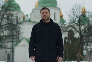 Зеленський звернувся до українців у четверту річницю вторгнення росії (повний текст)