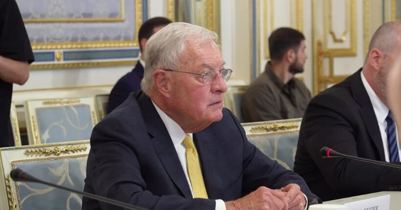 Келлог відреагував на 