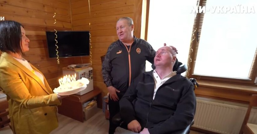 Ветеран, який пережив надважке поранення отримав дім для реабілітації від Фонду Ріната Ахметова