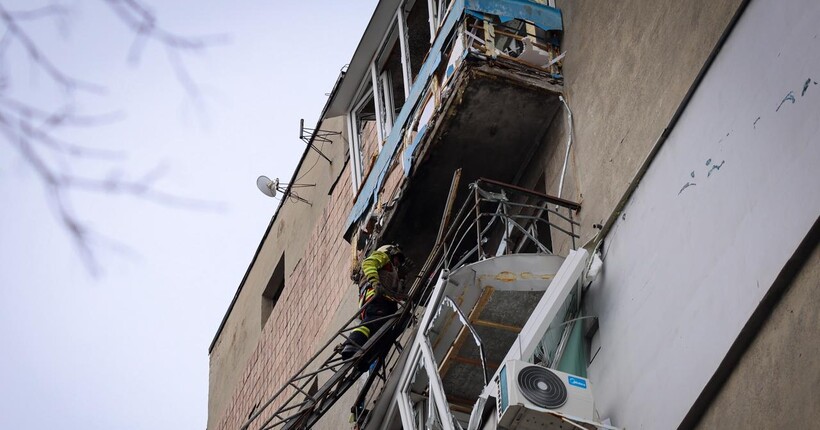 У Харкові дрон влучив у багатоповерхівку: постраждала дитина