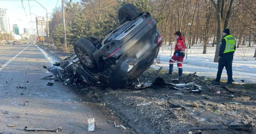 В Києві в ДТП загинув 21-річний водій Maserati