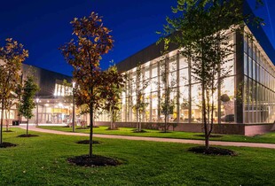 Посольство США в Саудівській Аравії атакували дрони, виникла пожежа