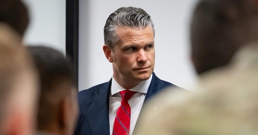 США ліквідували іранського командира, який намагався вбити Трампа – Гегсет