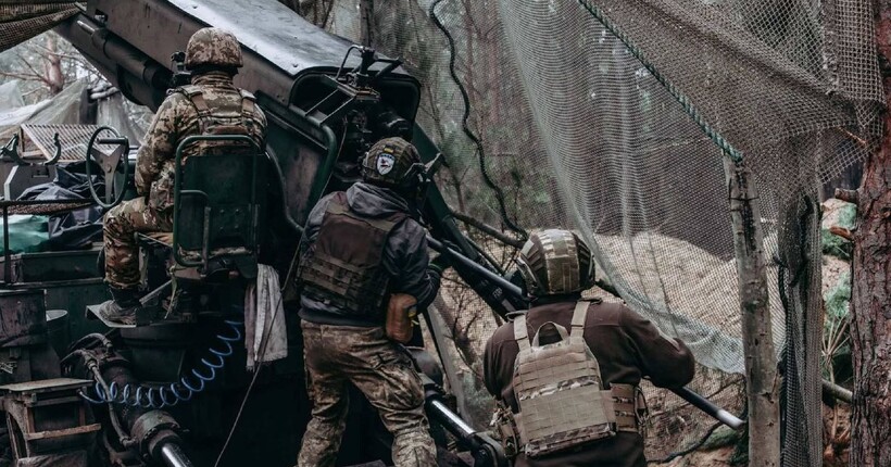 Гелікоптер, сім танків та майже 1000 окупантів: Генштаб оновив дані про втрати армії рф станом на 6 березня