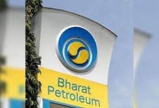 США на 30 днів дозволили Індії купувати нафту рф