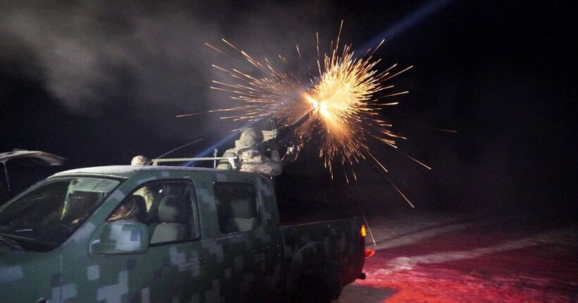 Російські окупанти атакували Київщину дронами: пошкоджено будинки та автомобіль