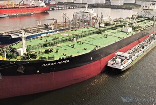 У Чорному морі пошкоджено грецький нафтовий танкер