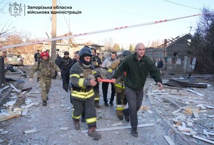 Росіяни вдарили КАБами по Запоріжжю: одна людина загинула, ще 10 поранено