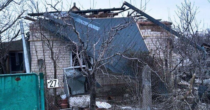 Одна людина загинула, семеро поранені через обстріли Запорізької області