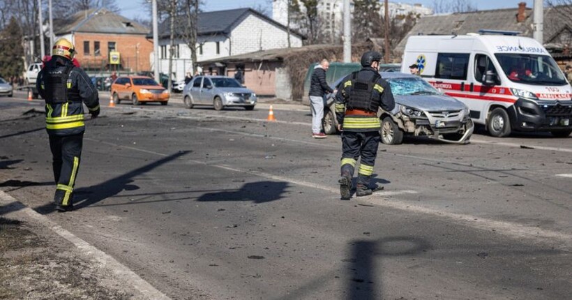 В ДСНС показали наслідки удару російського дрона по Сумах вранці 16 березня (фото)